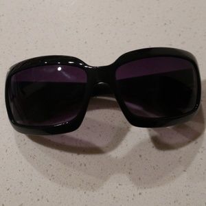 Jessica Simpson Sunglasses
